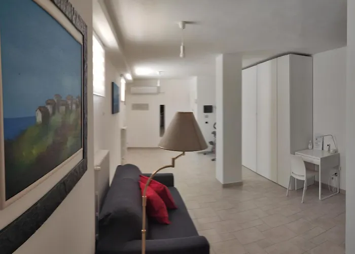Seagull Apartments - Front And Sea View & Airport Bari